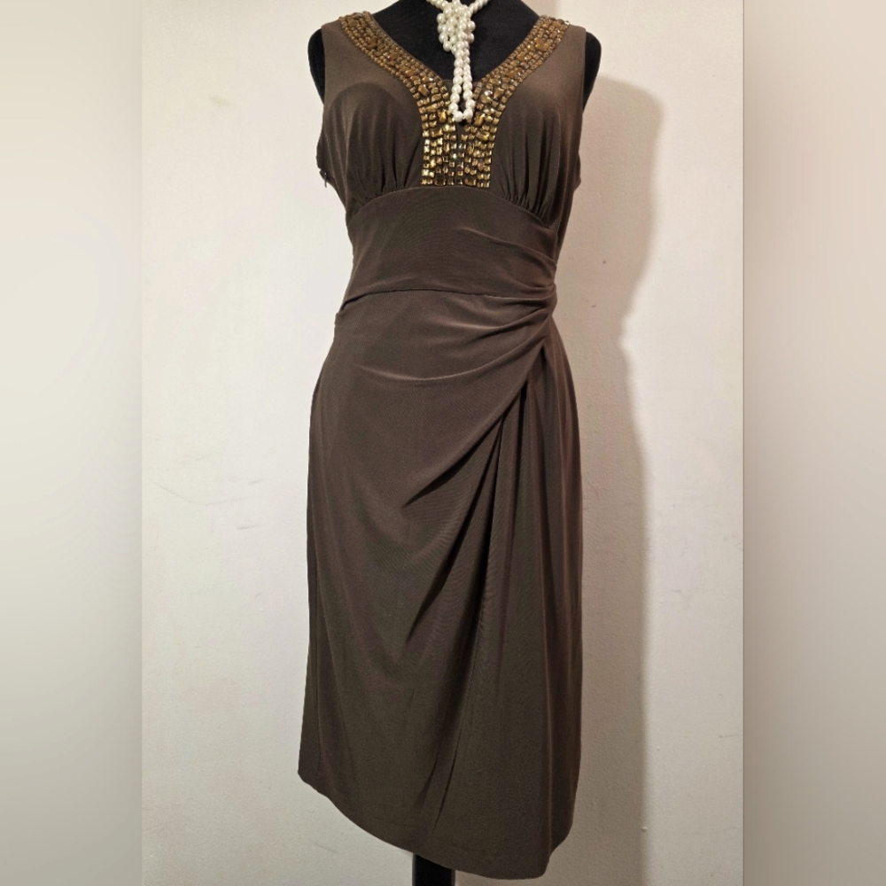 ANNE KLEIN V-neck Women’s Brown Cocktail Dress Sleeveless V-Neck Elegant. M